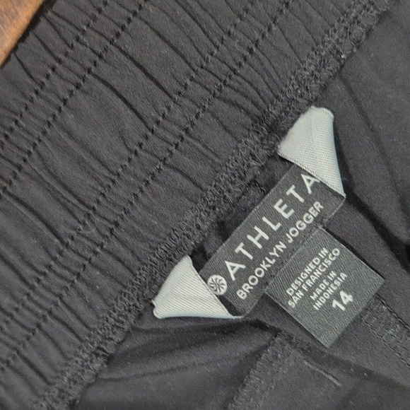 Athleta Brooklyn joggers - Picture 6 of 9